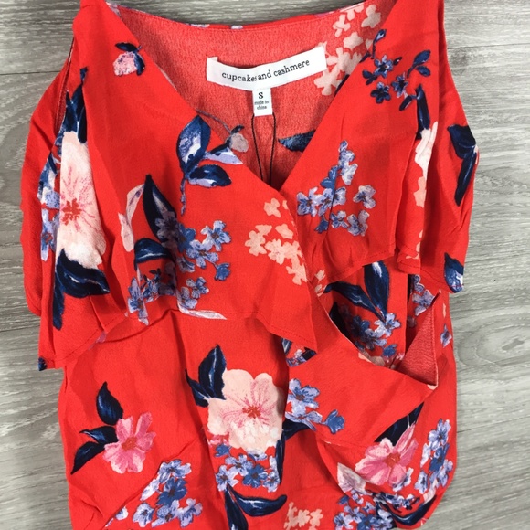 cupcakes and cashmere Berkely Floral Ruffle Tank - Picture 5 of 5